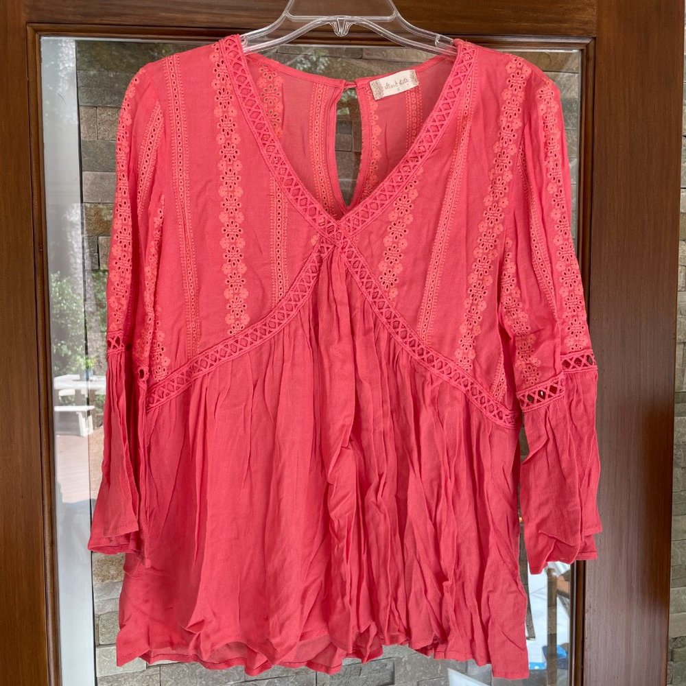 Coral Flowy Altar'd State Top